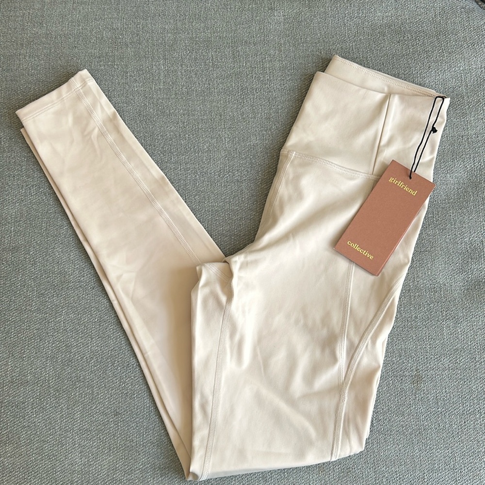 Girlfriend collective workout set light nude/peach size small top and bottom